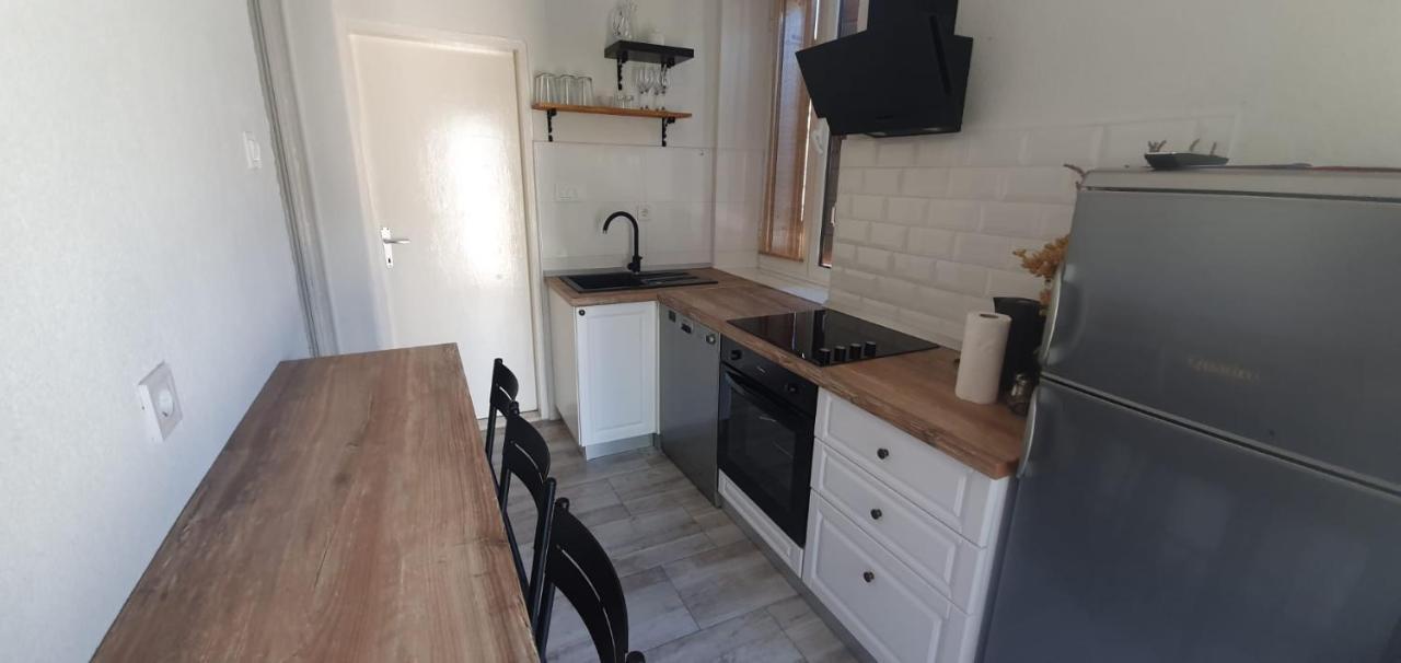 Apartments Kut Вис Экстерьер фото